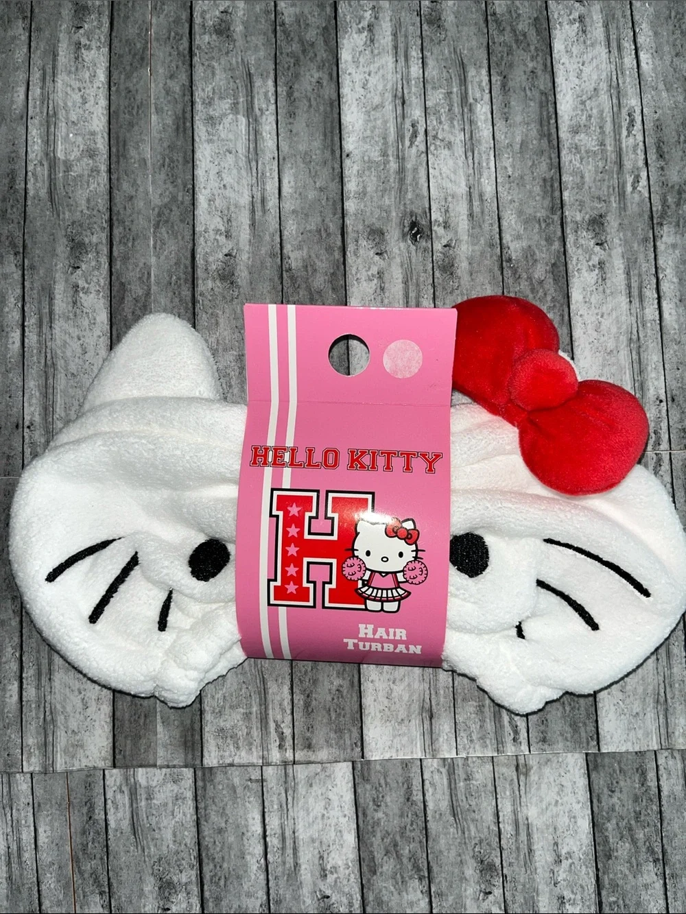 Hello Kitty White Hair Turban with Red Bow